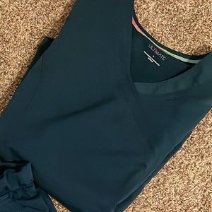 Cropped/jogger scrubs!